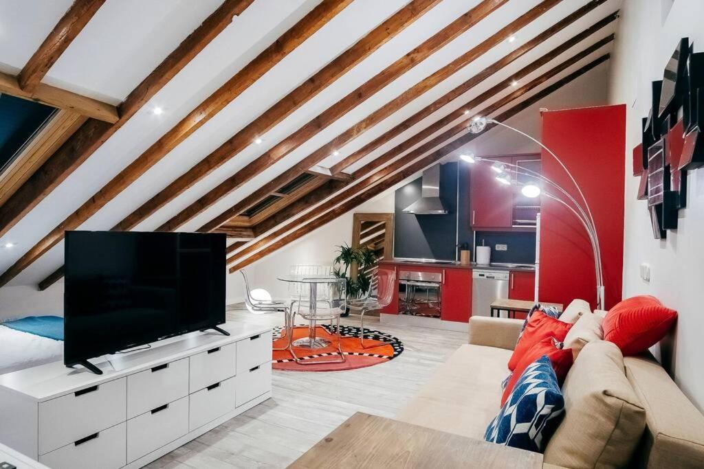 Homeabout Calle Mayor Studio Мадрид Екстер'єр фото